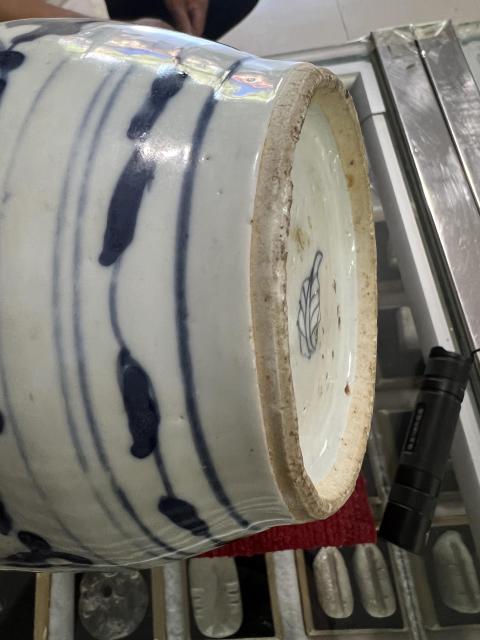 古玩陶瓷青花纏枝花卉紋罐拍賣,當前價格8566元