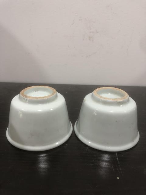 古玩陶瓷明末清初白釉杯一對拍賣,當(dāng)前價格480元