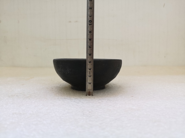 古玩陶瓷灰陶碗拍賣，當(dāng)前價(jià)格450元