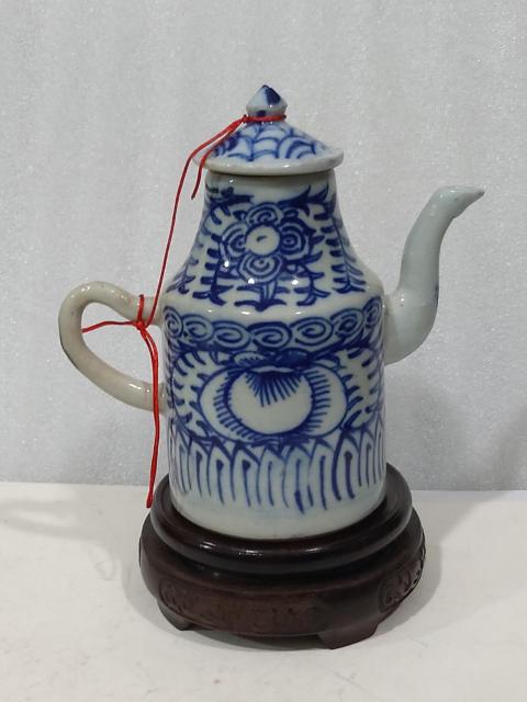 古玩陶瓷青花纏枝花紋壺拍賣,當前價格1080元