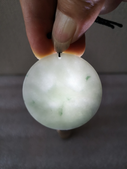 古玩玉器天然翡翠雕“千手觀音”牌拍賣,當前價格450元