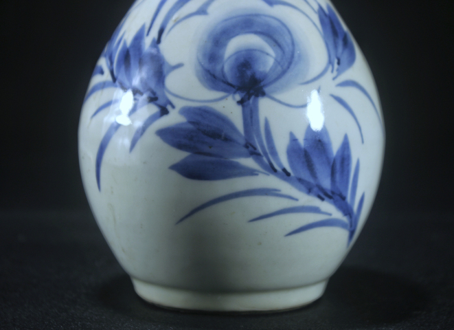 古玩陶瓷晚清·青花花卉膽瓶拍賣,當前價格1200元