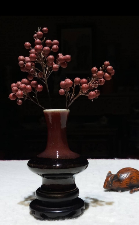 古玩陶瓷清中期三羊開泰荸薺瓶拍賣,當前價格9800元