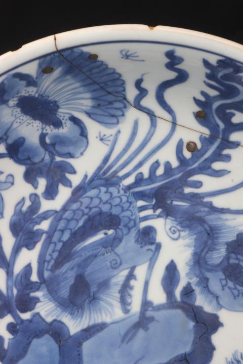 古玩陶瓷【8329】明末清初 青花鳳求凰深腹盤拍賣,當前價格12000元