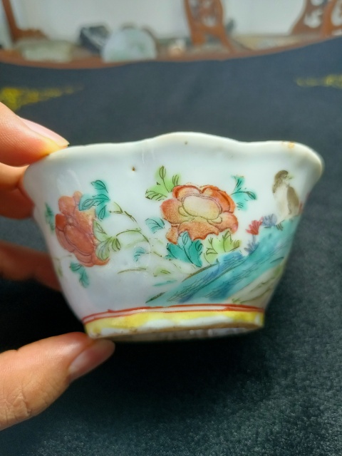 緑釉粉彩瓜果蝶紋水注 大清光緒年製 款 中国古玩 美術 唐物 A560 緑釉粉彩瓜果蝶紋水注 大清光緒年製 款 中国古玩 美術 唐物 A560
