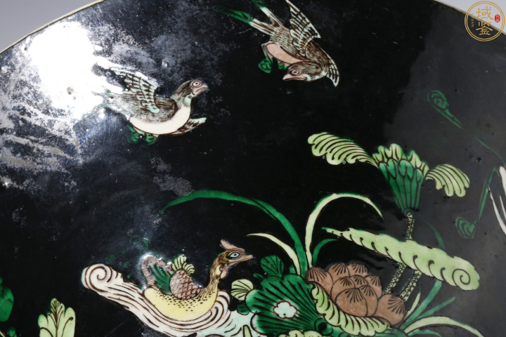 古玩陶瓷清光緒墨地素三彩五倫圖紋大斗笠碗拍賣,當前價格13888元