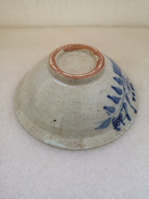 古玩陶瓷哥釉青花碗拍賣，當(dāng)前價(jià)格780元