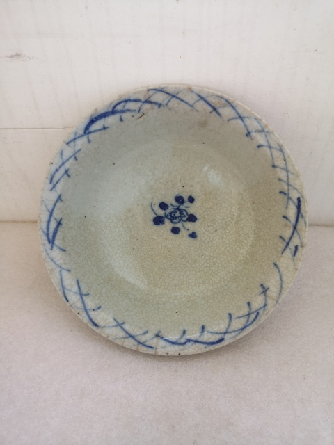 古玩陶瓷哥釉青花碗拍賣，當(dāng)前價(jià)格780元
