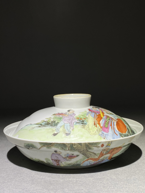 古玩陶瓷【放漏大器·收藏級(jí)精品】人物紋粉彩蓋盤拍賣,當(dāng)前價(jià)格5888元