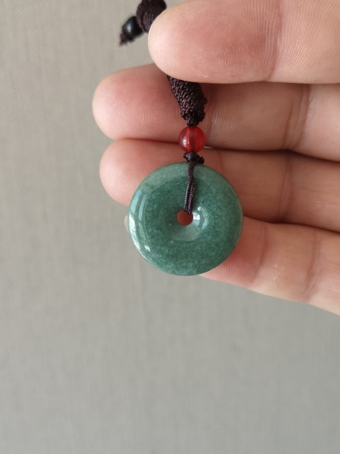 古玩玉器天然翡翠“平安扣”掛件拍賣，當(dāng)前價(jià)格220元