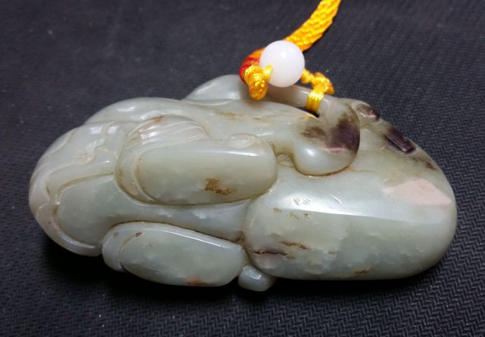 古玩玉器和田玉雕“擊鼓童子”拍賣，當前價格1580元