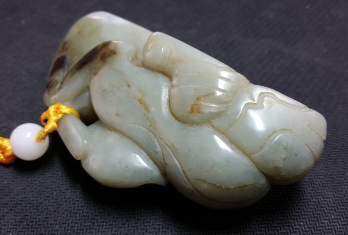 古玩玉器和田玉雕“擊鼓童子”拍賣，當前價格1580元
