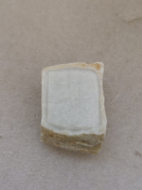 古玩玉器天然翡翠原石料拍賣，當(dāng)前價(jià)格220元