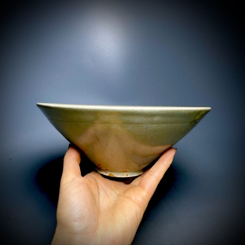 古玩陶瓷耀州出筋斗笠大盞拍賣,當(dāng)前價(jià)格38000元