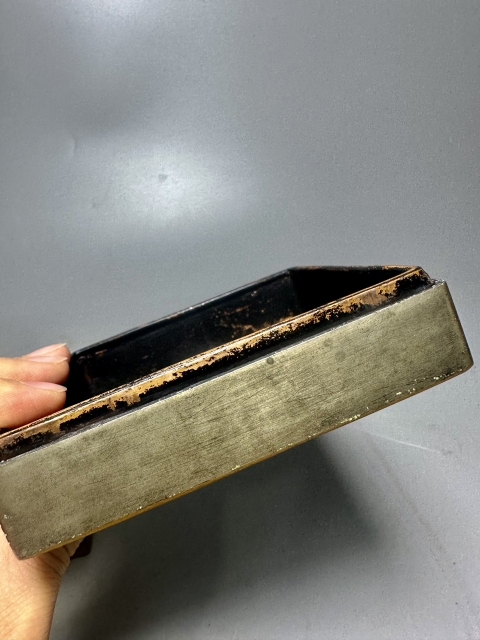 古玩雜項墨盒拍賣，當前價格13000元