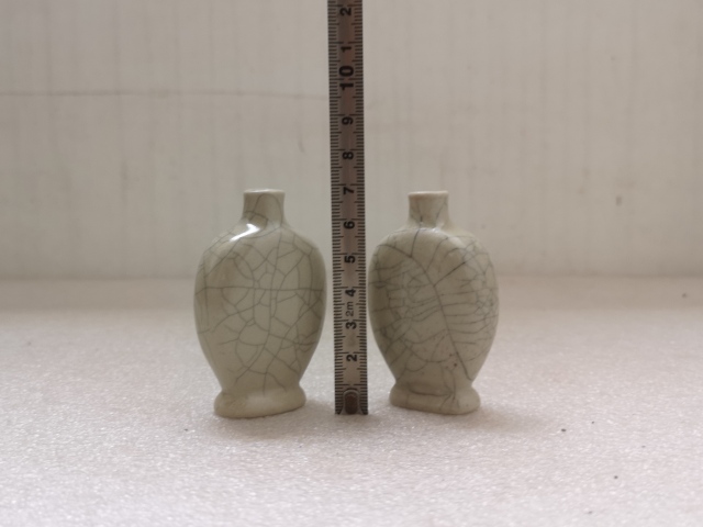 古玩陶瓷哥釉鼻煙壺拍賣,當前價格198元