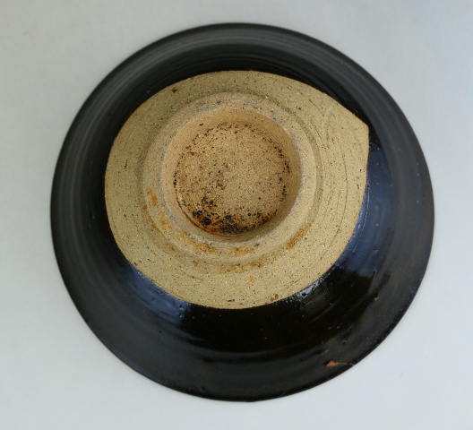古玩陶瓷(名窯)元代耀州窯黑釉大碗(1279-1368)拍賣,當前價格6300元