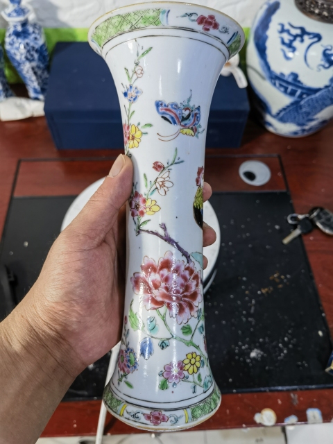 古玩陶瓷富貴大吉圖粉彩束腰花觚拍賣,當前價格11999元