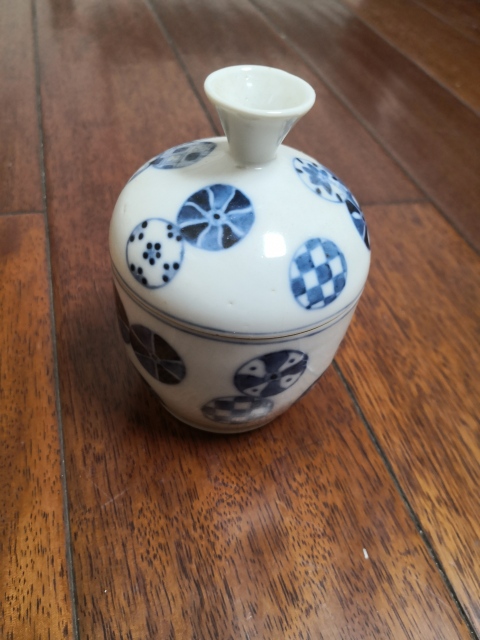 古玩陶瓷平臺保真.清晚皮球花蓋缸拍賣，當前價格999元