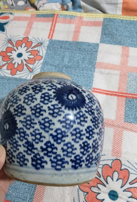 古玩陶瓷青花鳳眼紋罐拍賣,當前價格800元