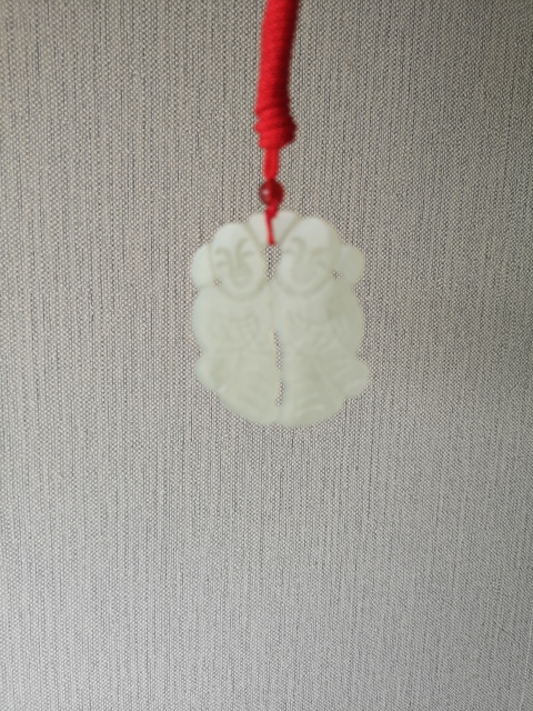 古玩玉器岫玉雕“童子佩”拍賣,當(dāng)前價(jià)格260元