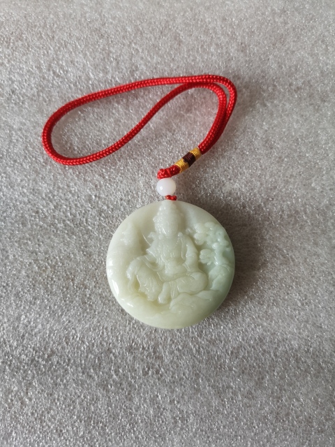 古玩玉器天然翡翠雕“觀音”掛牌拍賣,當前價格680元
