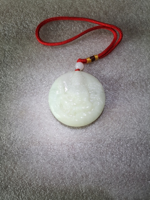 古玩玉器天然翡翠雕“觀音”掛牌拍賣,當前價格680元