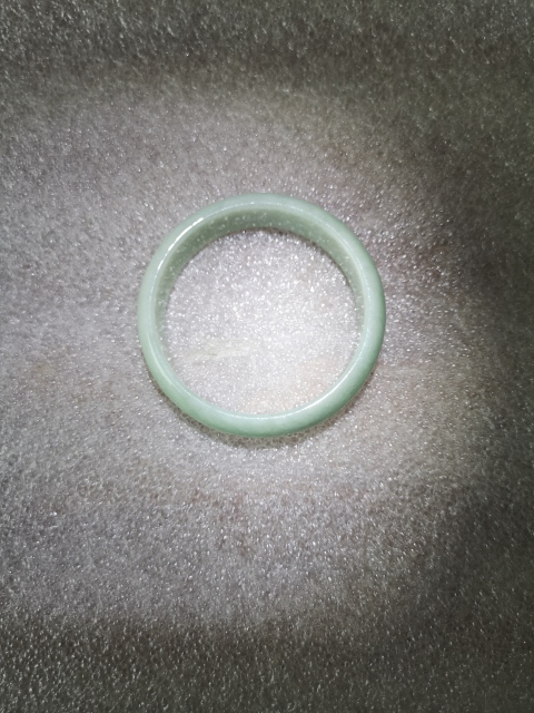 古玩玉器天然翡翠素紋手鐲拍賣，當前價格550元