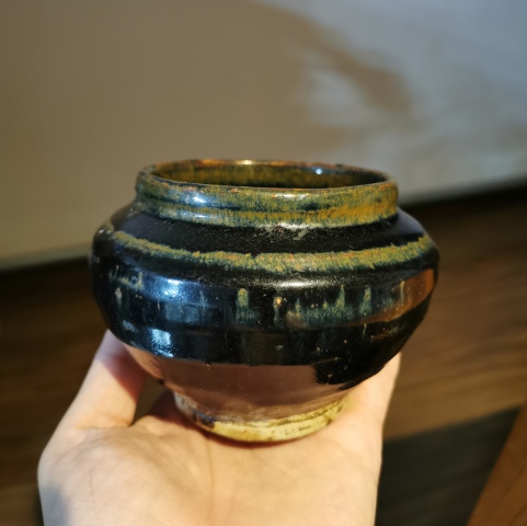 古玩陶瓷元代.磁州窯窯變黑釉豐肩茶入拍賣，當前價格496元