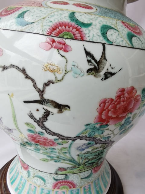 古玩陶瓷清 粉彩花鳥花卉紋將軍罐拍賣,當前價格30000元