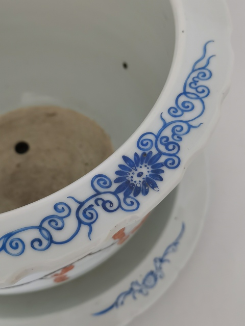 古玩陶瓷民國 洋彩花鳥花卉紋花盆拍賣,當前價格20000元