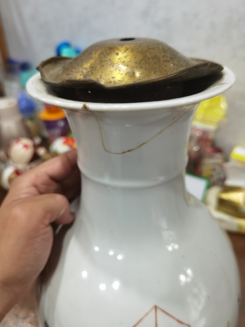 古玩陶瓷無雙譜人物大瓶拍賣，當(dāng)前價格8800元