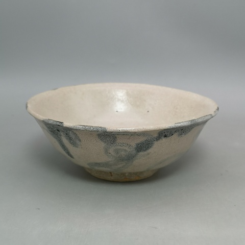 古玩陶瓷明早期-洪武青花云氣紋碗拍賣(mài)，當(dāng)前價(jià)格553元