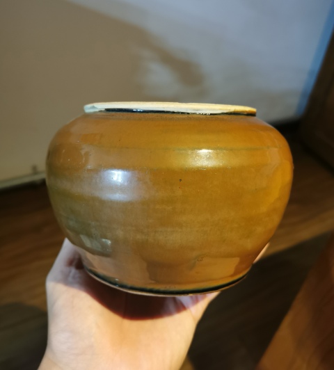 古玩陶瓷明代?紫金釉茶入拍賣,當前價格999元