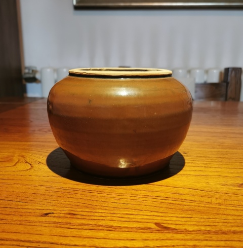 古玩陶瓷明代?紫金釉茶入拍賣,當前價格999元