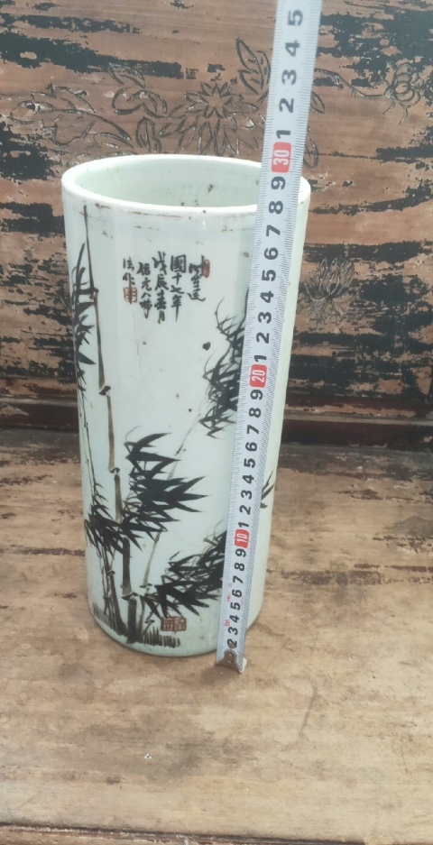 古玩陶瓷民國十七年墨彩竹紋帶詩文帽筒拍賣,當前價格3500元