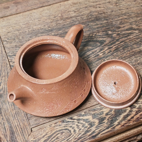 古玩雜項【高端茶壺】當代?名家趙地精制寶山礦降坡泥煙雨江南紫砂壺拍賣,當前價格4000元