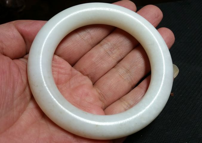 古玩玉器和田玉素紋手鐲拍賣,當前價格3580元