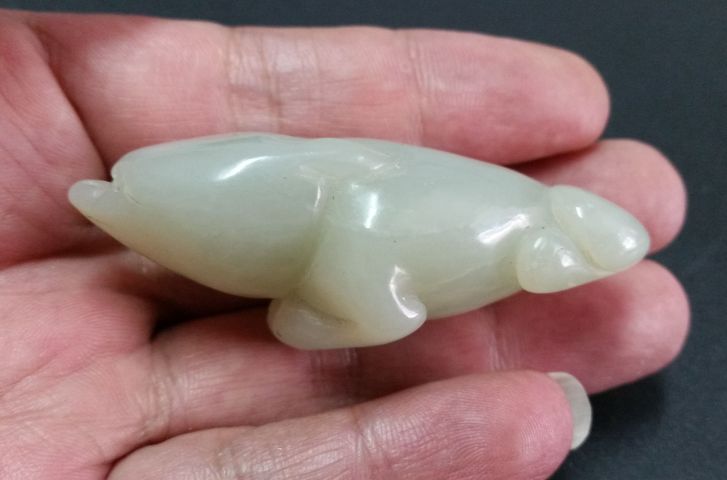 古玩玉器和田玉雕“金蟾”把件拍賣,當前價格580元