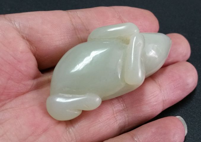 古玩玉器和田玉雕“金蟾”把件拍賣,當前價格580元