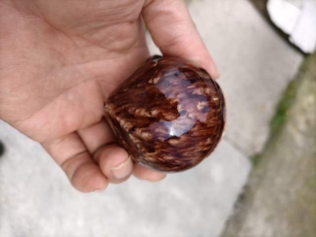 古玩陶瓷褐釉鳥食罐拍賣，當前價格350元