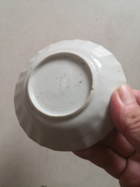 古玩陶瓷康熙.紅綠彩花籃盤拍賣,當前價格666元