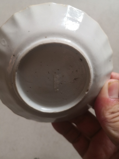 古玩陶瓷康熙.紅綠彩花籃盤拍賣,當前價格666元