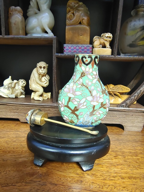 古玩雜項銅胎掐絲琺瑯彩鼻煙壺拍賣,當前價格1200元