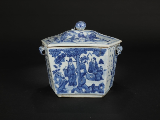 古玩陶瓷青花人物海棠雙耳盒拍賣，當前價格15000元