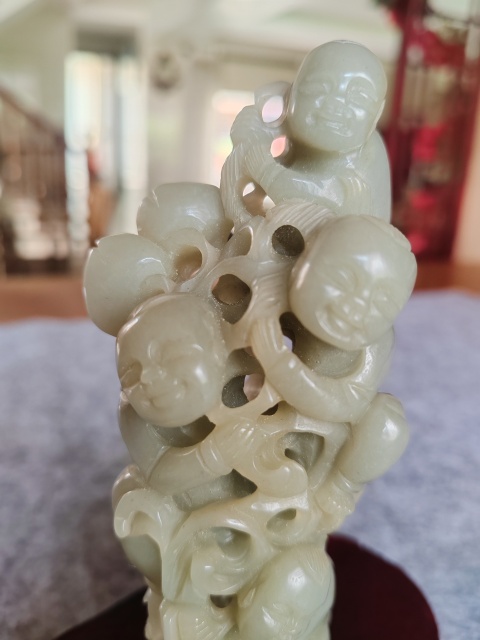 古玩玉器舊藏和田玉蘇工雕“童子獻壽”拍賣,當前價格3580元
