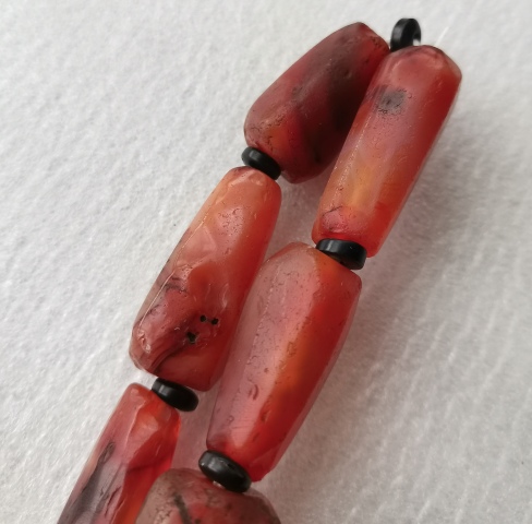 古玩玉器清·瑪瑙手串拍賣,當(dāng)前價(jià)格880元