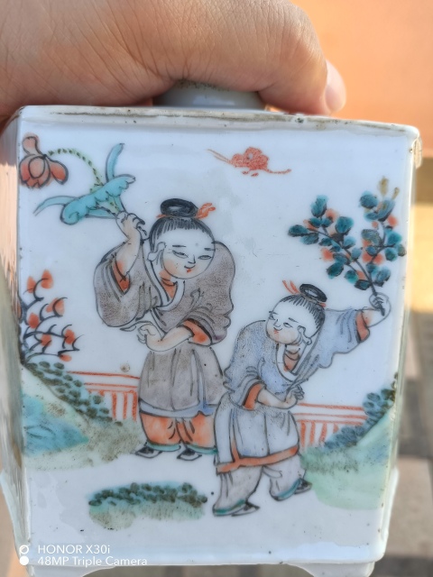 域鉴古玩】晚清民国粉彩人物茶叶罐拍卖价格/图片/值多少钱
