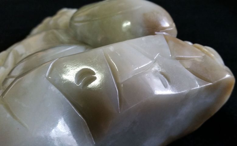 古玩玉器和田玉雕“五子戲彌勒”擺件拍賣，當前價格9800元