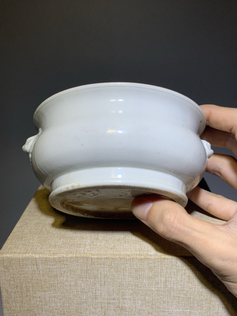 古玩陶瓷明末清初白釉獸耳香爐拍賣,當前價格12888元